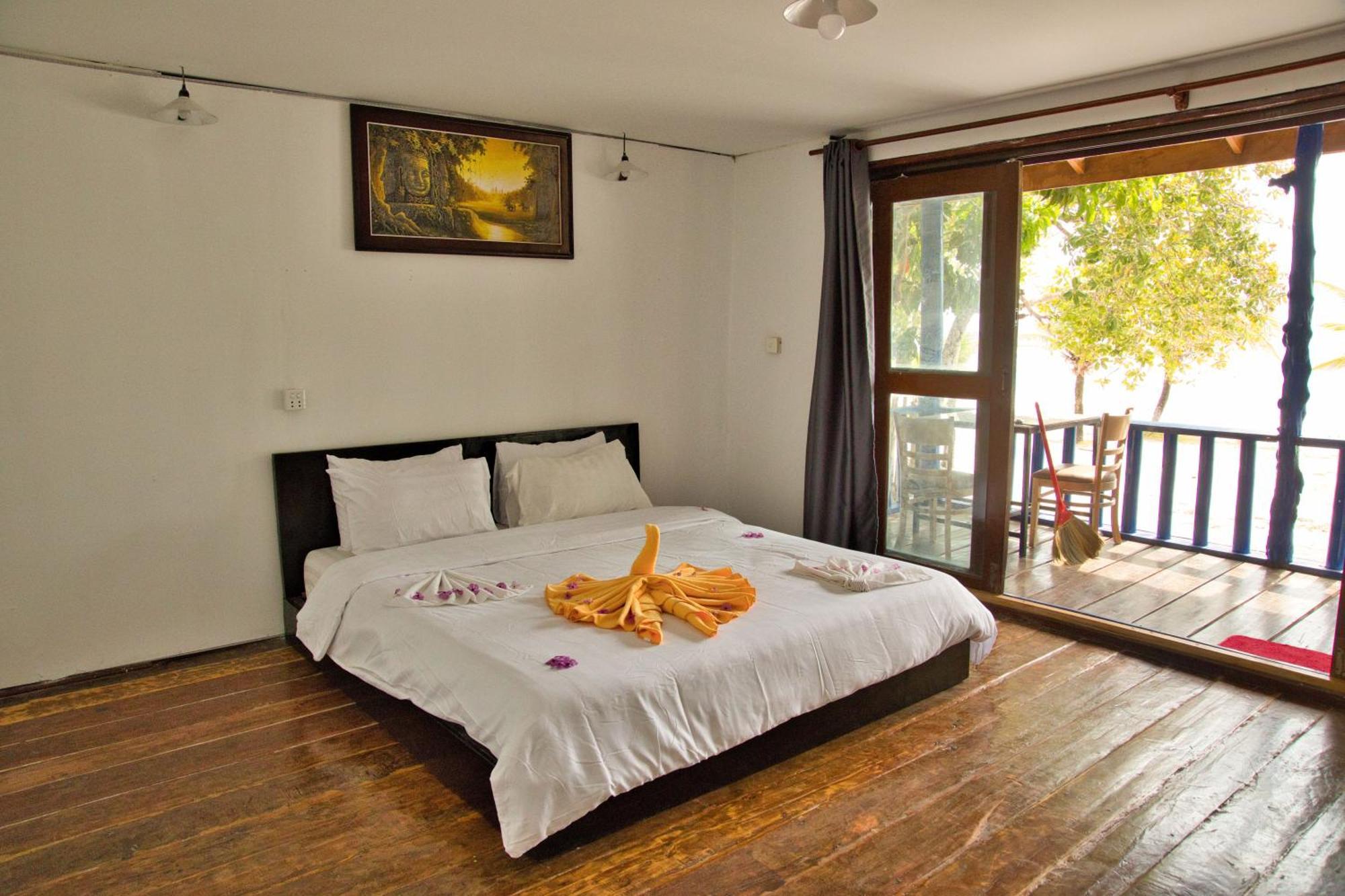 Koh Rong Beach Hostel And Bungalows Kaoh Touch Exteriér fotografie