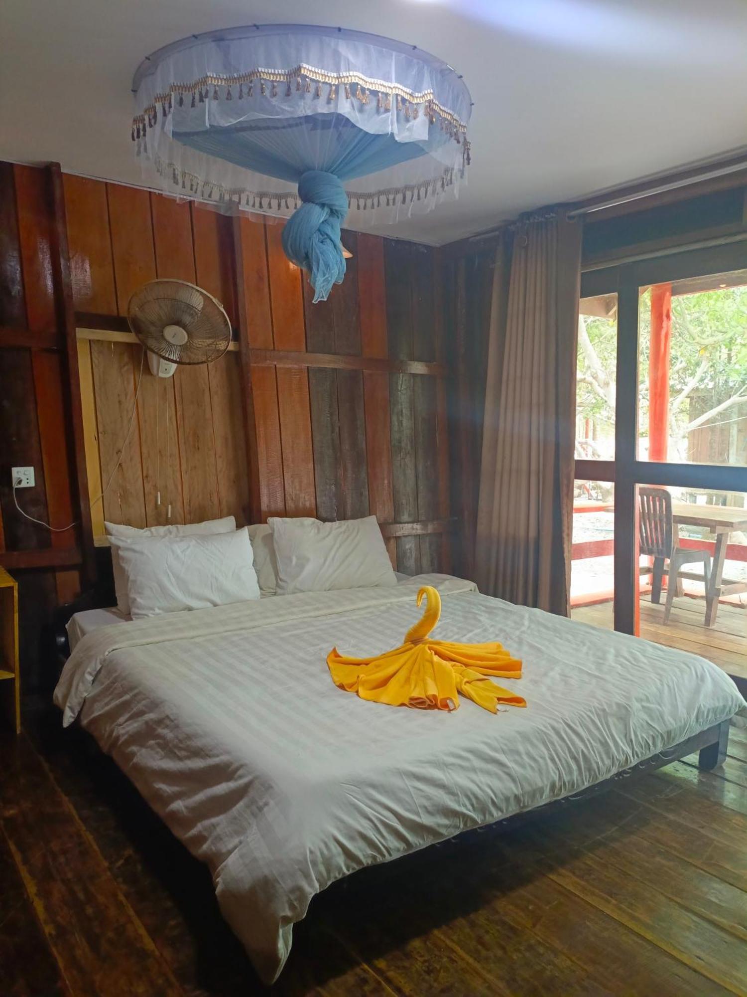 Koh Rong Beach Hostel And Bungalows Kaoh Touch Exteriér fotografie