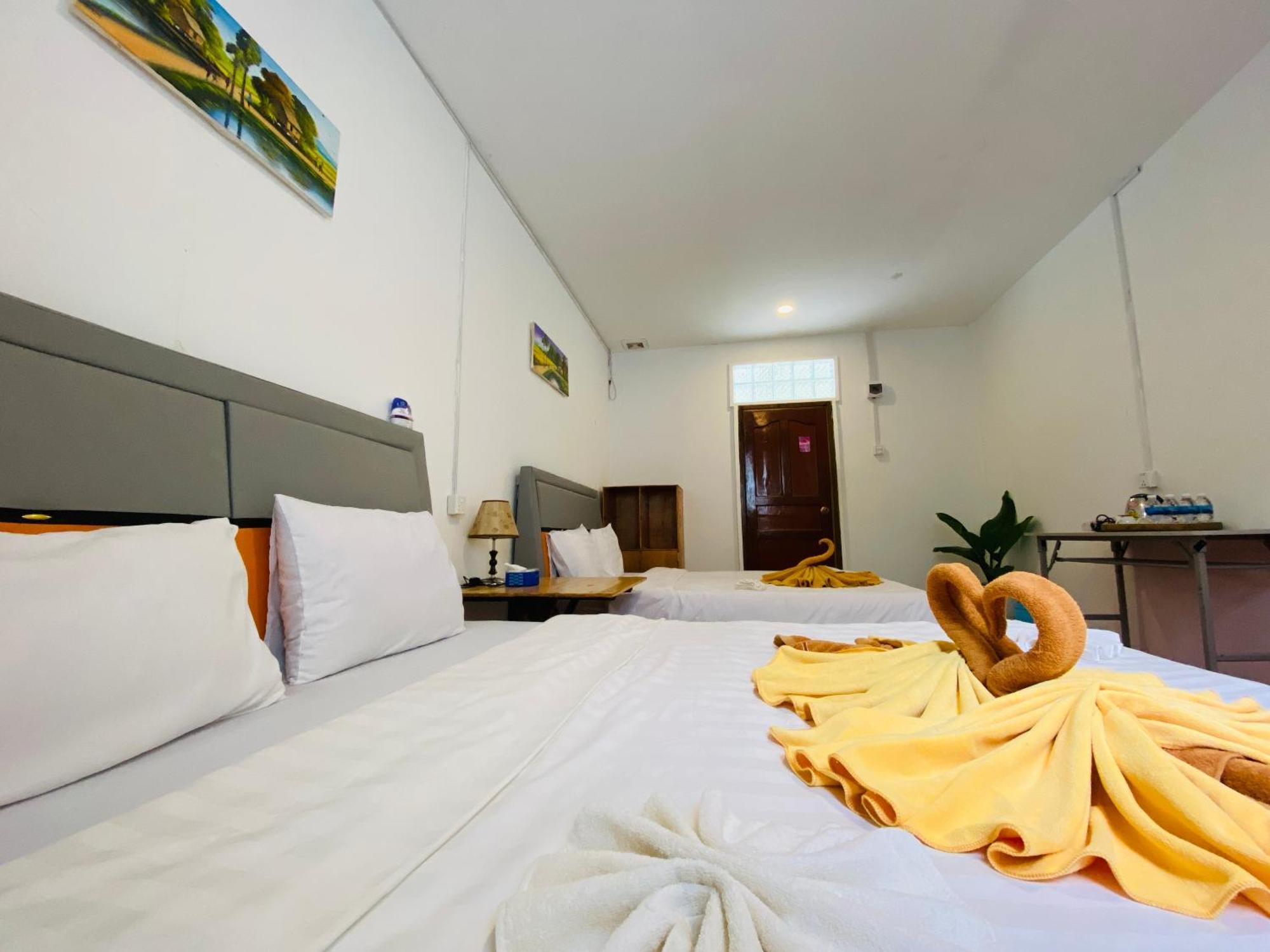 Koh Rong Beach Hostel And Bungalows Kaoh Touch Exteriér fotografie
